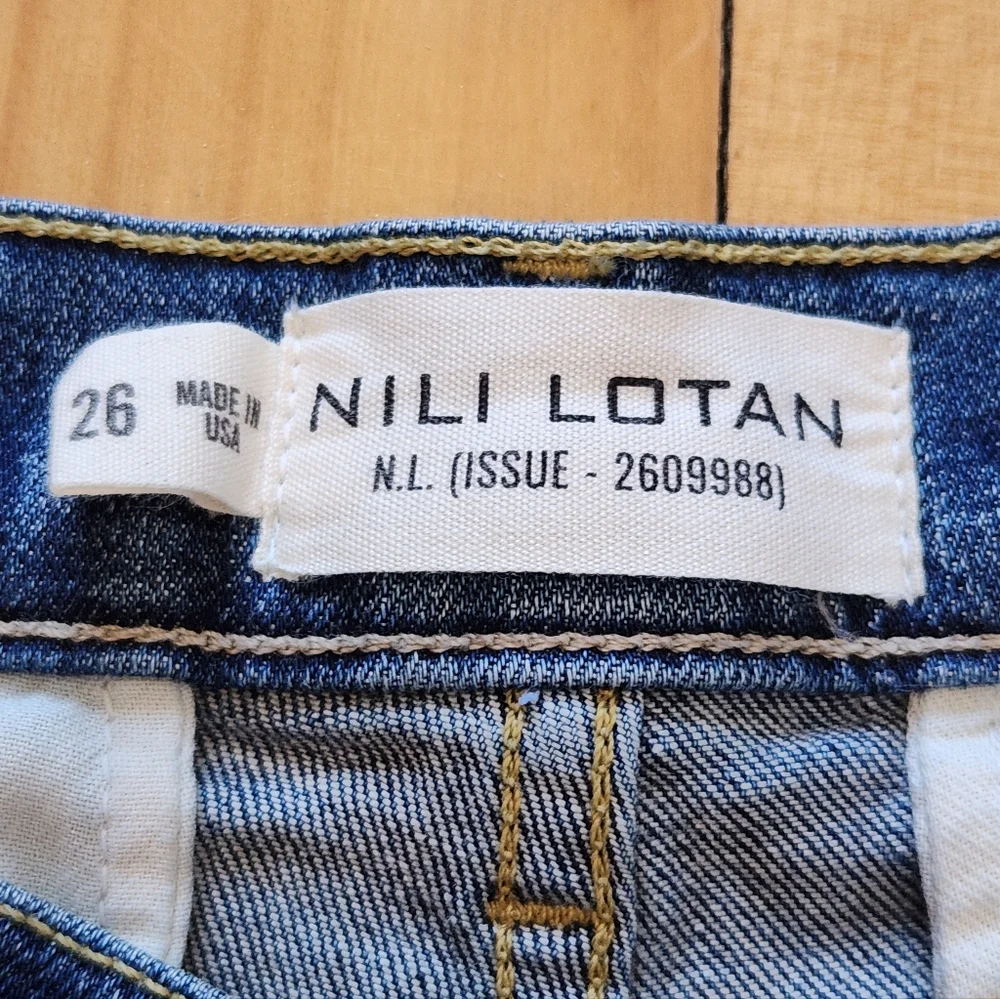 Nili Lotan Flora Pleated Wide Leg Jean - 26 - Picture 4 of 11